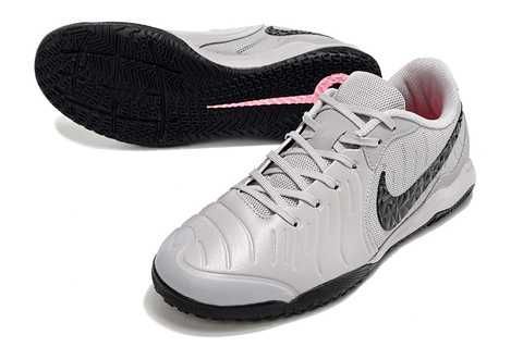 Купить футзалки Nike Tiempo Legend 10 Grey – комфорт и стиль